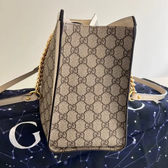 GUCCI Padlock GG Medium Shoulder/Tote Bag (EUC) - Picture 5 of 15